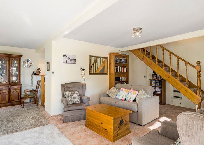  at 48 Kaitemako Road, Welcome Bay, Tauranga