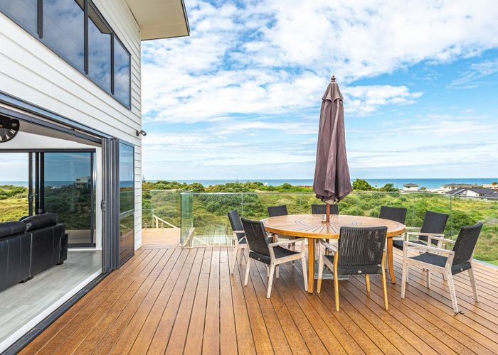  at 34 Golf Vue Place, Castlecliff, Whanganui