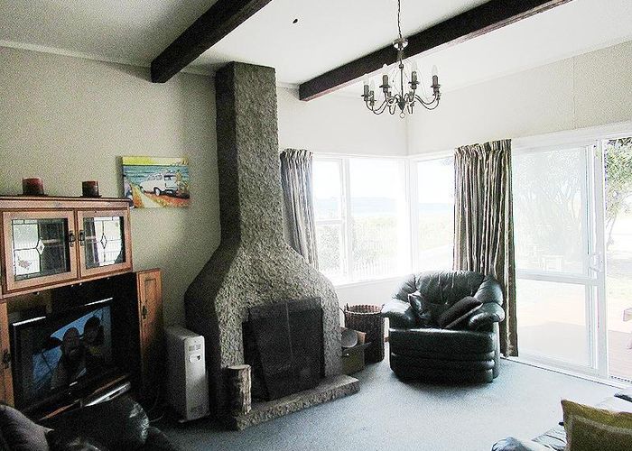  at 91 Whangaimoana Beach Road, FEATHERSTON
