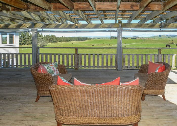  at 295 Kawera Road, Pukehamoamoa