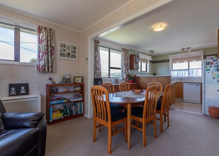  at 32 Piko Street, Titahi Bay, Porirua