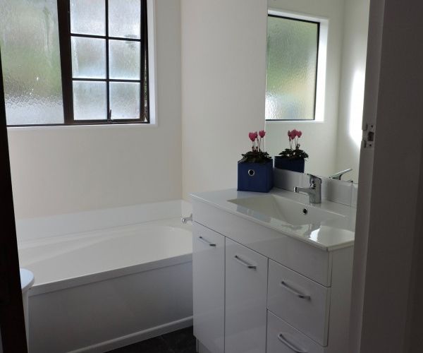  at 15 Somes Crescent, Newlands, Wellington