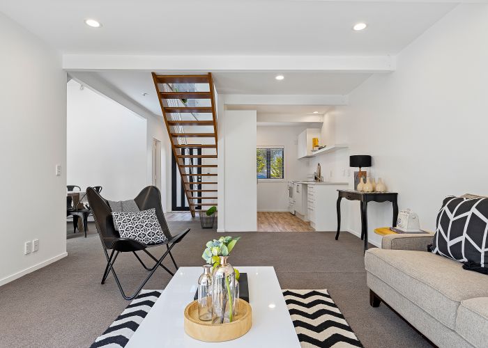  at 10/140 Office Road, Merivale, Christchurch