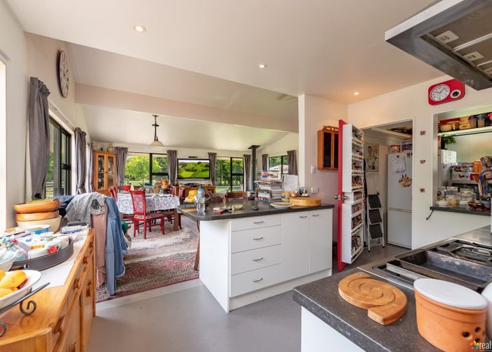  at 111A Johnsons Road, Whitemans Valley, Upper Hutt