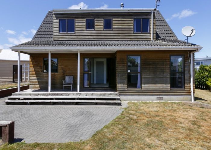  at 1/24 Invergarry Road, Hilltop, Taupō