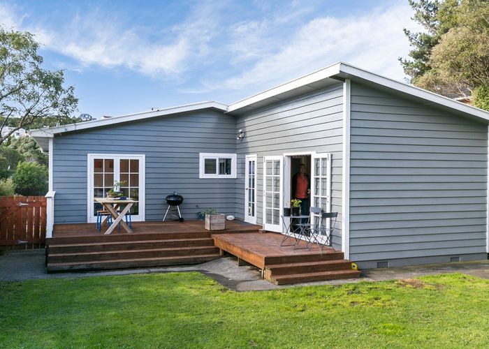  at 1 Cedar Street, Maungaraki, Lower Hutt