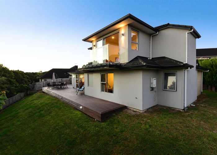  at 8 Trent Lane, Flagstaff, Hamilton