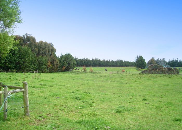  at 323 Bain Street, Clifton, Invercargill