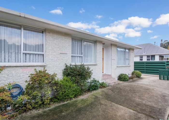  at 1/79 Hillside Drive, Maoribank, Upper Hutt