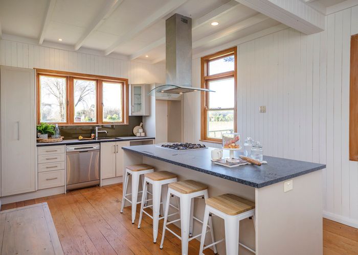  at 5 Charles Cross Street, Longburn, Palmerston North