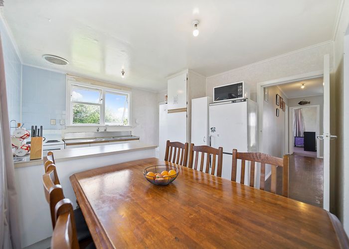  at 21 Gilbert Road, Otara, Auckland