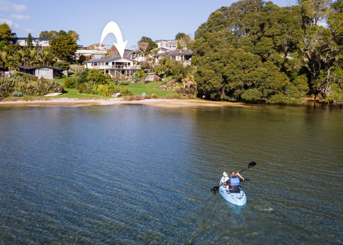  at 19 Moana Drive, Katikati