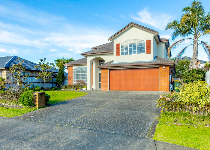  at 42 Thornbury Crescent, East Tamaki Heights, Auckland
