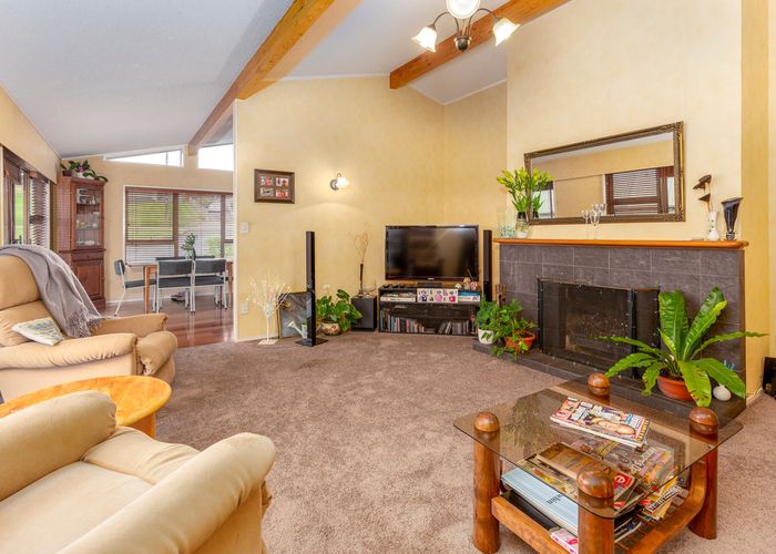 Free property data for 170 Bombay Road, Bombay homes.co.nz