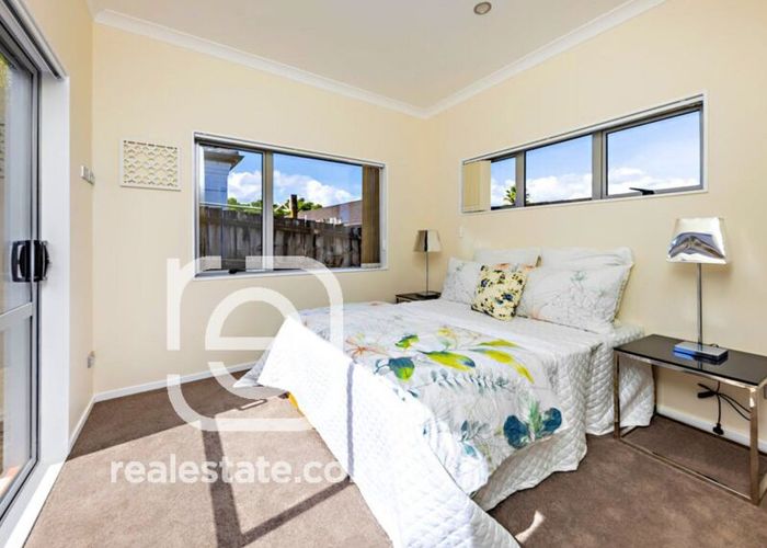  at 49C Senator Drive, Manurewa, Auckland