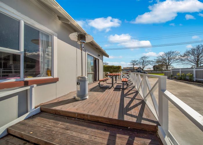  at 37 Wallscourt Place, Normanby, Hawera