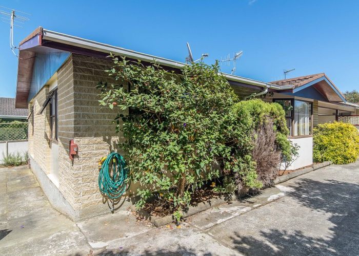  at 1/100 Hillcrest Road, Raumati Beach, Paraparaumu
