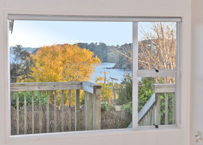  at 9 KENDALE DR, Leigh, Leigh