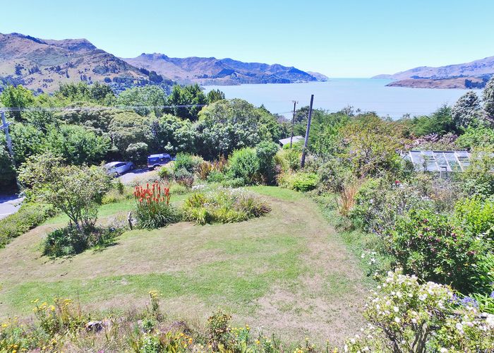  at 106 Main Road, Lyttelton