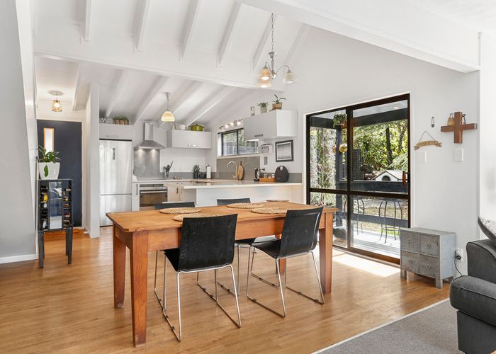  at 759 Scenic Drive, Henderson Valley, Auckland