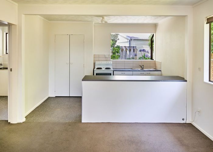  at 31 Omapere Street, Whitby, Porirua