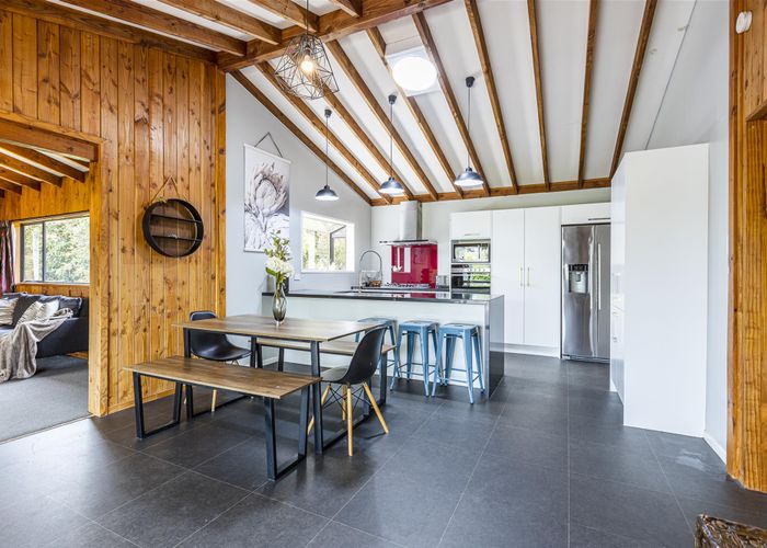  at 81 Almadale Road, Cheltenham, Feilding