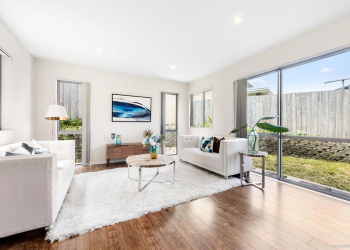  at 42 Sherrybrooke Place, Sunnyvale, Auckland