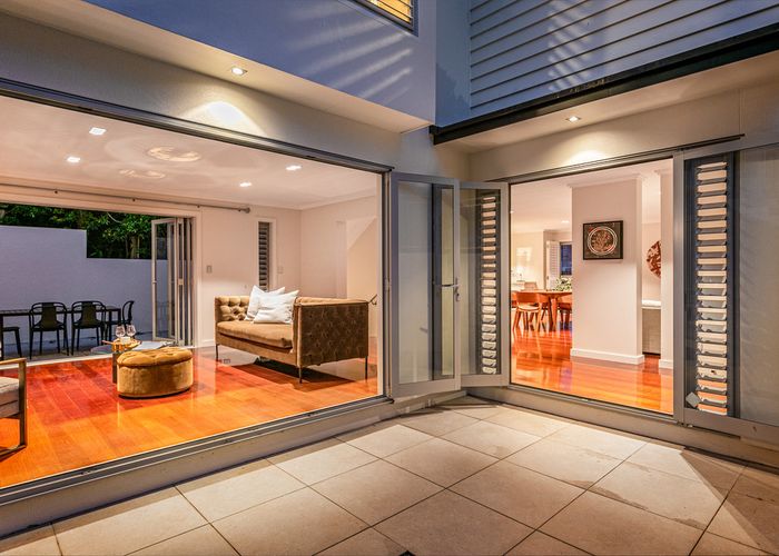  at 28 Godden Crescent, Mission Bay, Auckland