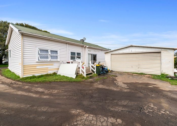  at 263 Massey Road, Mangere East, Auckland