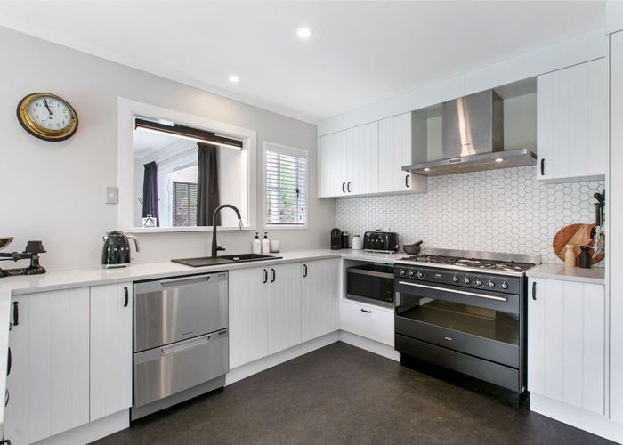  at 18 Woodlyn Drive, Karaka