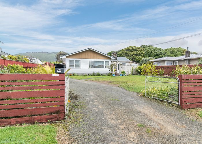  at 54 Ngaio Road, Waikanae