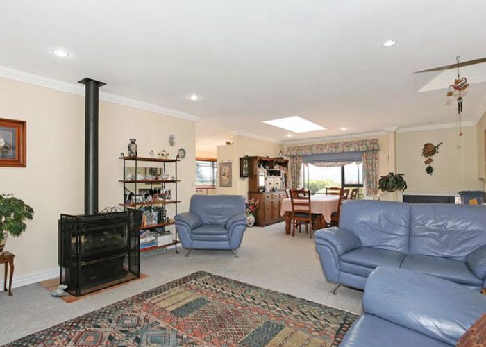  at 148 Tirohanga Road, Tirohanga, Lower Hutt