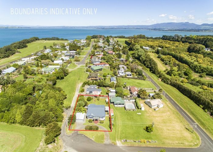  at 6 STANLEY STREET, Tahawai, Kauri Point