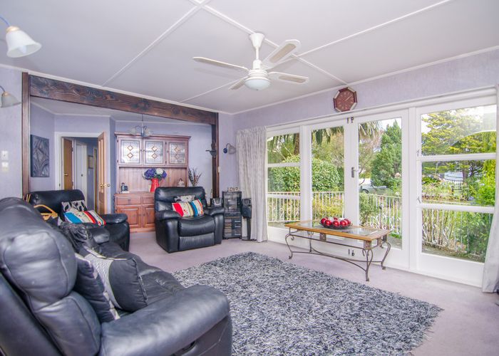  at 4 Churchill Crescent, Featherston