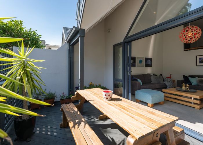  at 10/14 Harriett Street, Thorndon, Wellington