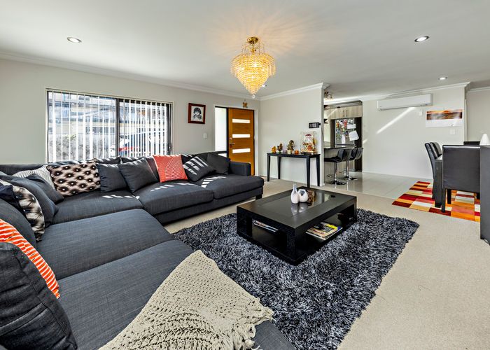  at 6 Plunket Avenue, Papatoetoe, Auckland