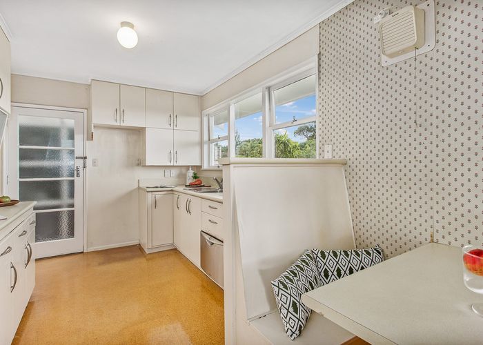  at 20 Felton Mathew Avenue, Saint Johns, Auckland