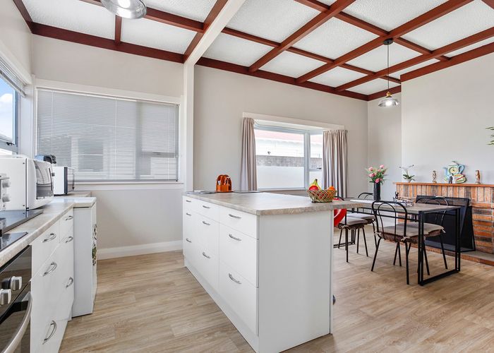  at 26 Somerset Road, Mount Roskill, Auckland