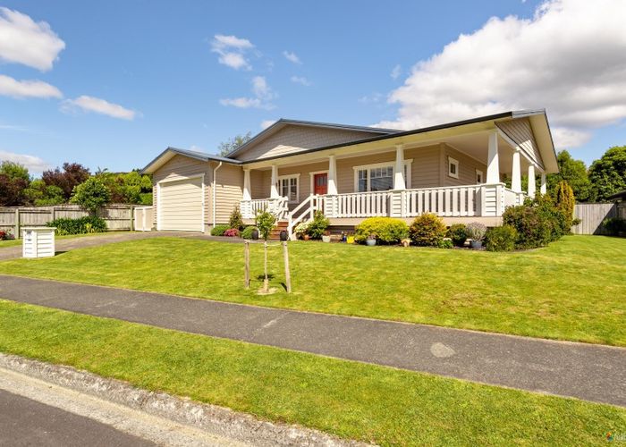  at 3A EMERALD HILL DR, BIRCHVILLE, UPPER HUTT