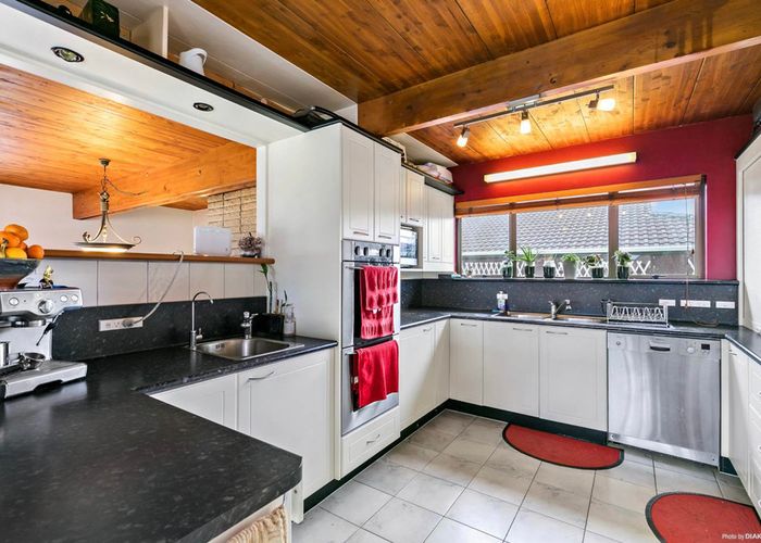  at 72 Motatau Road, Papatoetoe, Auckland