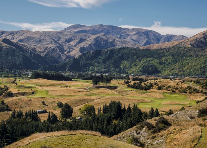  at 8 Haggitt Lane, Lake Hayes, Queenstown