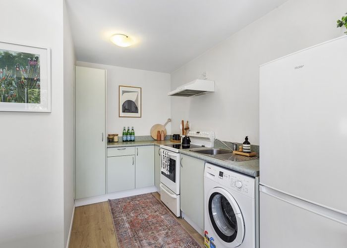  at A1/13 palm GR, BERHAMPORE, WELLINGTON