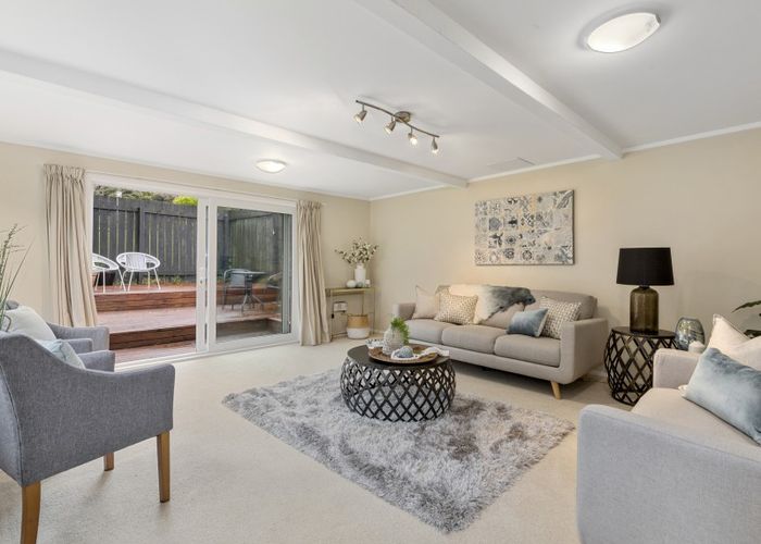  at 207 Miromiro Road, Normandale, Lower Hutt