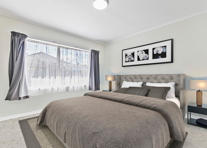  at 2/71 Coronation Road, Papatoetoe, Auckland