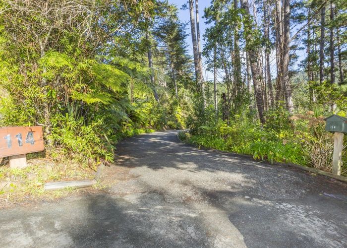  at 114 Blue Mountains Road, Blue Mountains, Upper Hutt