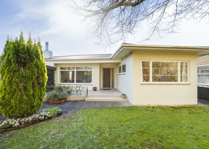  at 395 Ruahine Street, Terrace End, Palmerston North