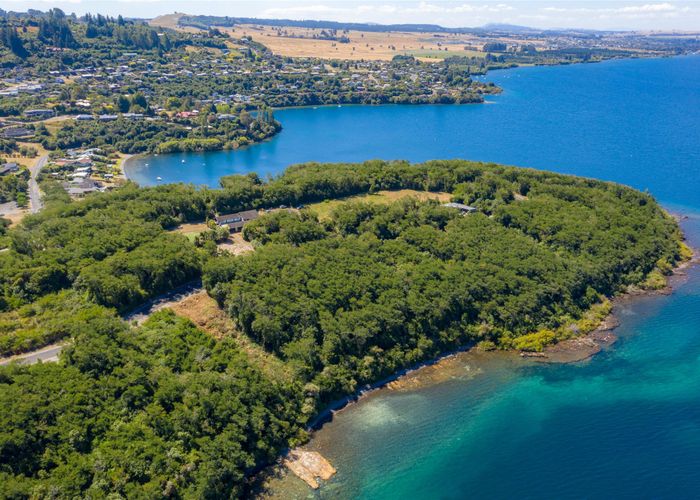  at 21 Parawera Drive, Acacia Bay, Taupo