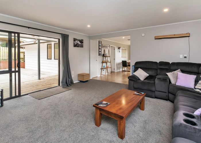  at 3 Redwood Rise, Horahora, Whangarei