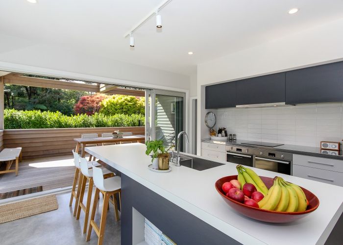  at 206 Surrey Hill Road, Kaitake