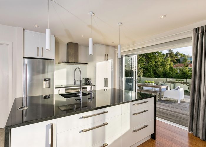  at 94 Pah Road, Cockle Bay, Auckland